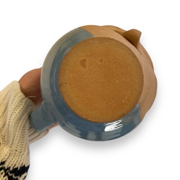 Unique Vintage Hand Thrown Sky Blue Tan Goofy Cow Oversize Coffee Mug Farmhouse - Picture 16 of 16